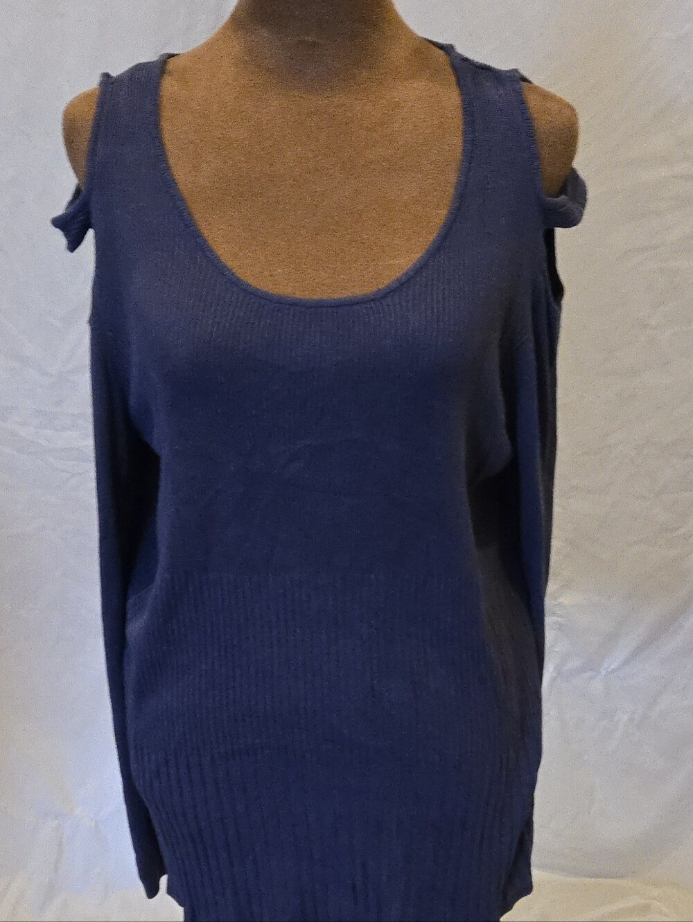 Chico's Size 2 Women's  Indigo Blue Cold-Shoulder Ribbed Cut Out Sweater Large